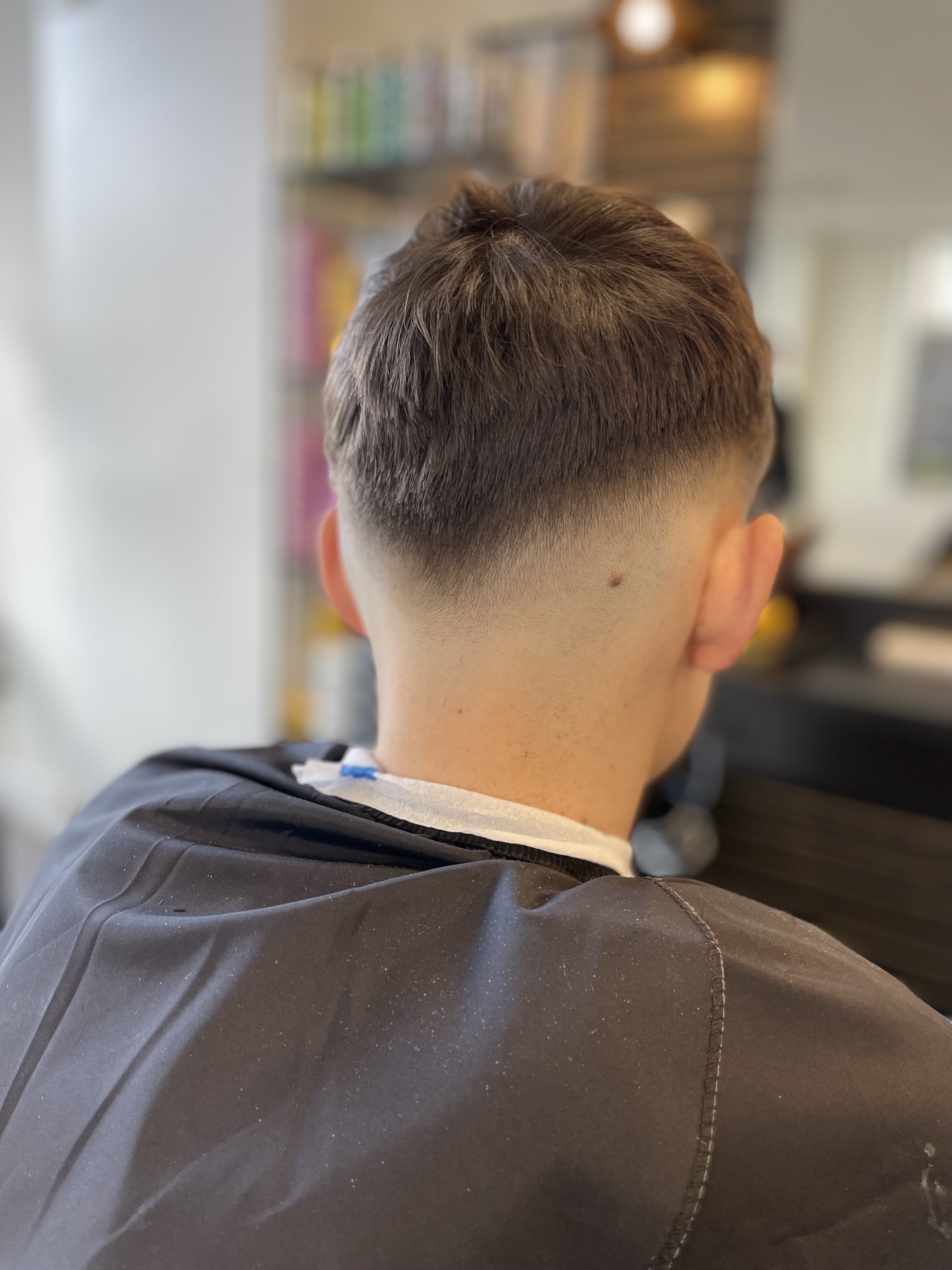 Skin fade van achteren gezien